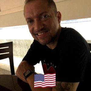 Meet your Posher, Jose